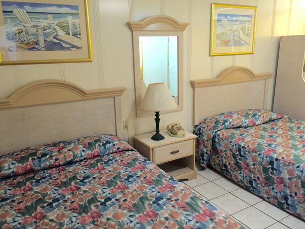Imagen de la habitación del Hotel Withlacoochee Motel. Foto 13