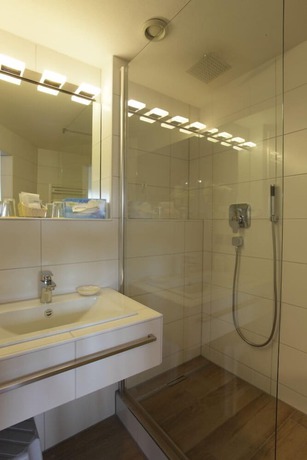 Imagen de la habitación del Hotel Wittelsbacher Hof. Foto 5