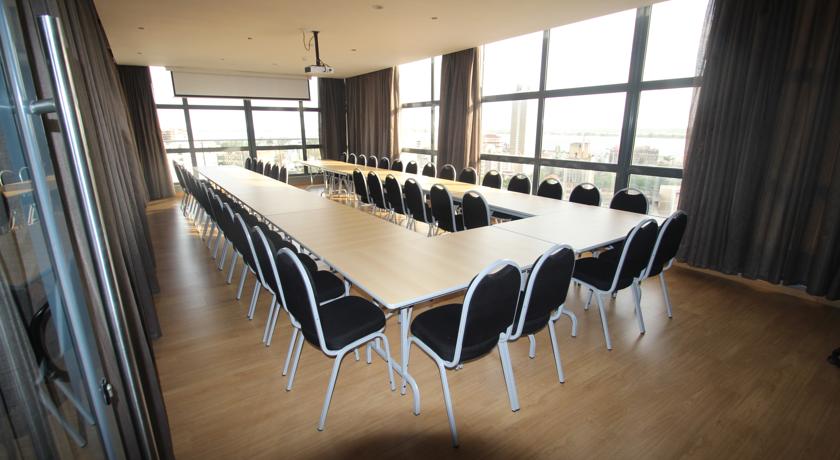 Imagen de los interiores del Hotel Wl Maputo City Centre Mozambique Collection. Foto 11