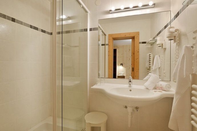 Imagen de los interiores del Hotel Wohlfuehlhotel Schiestl. Foto 12