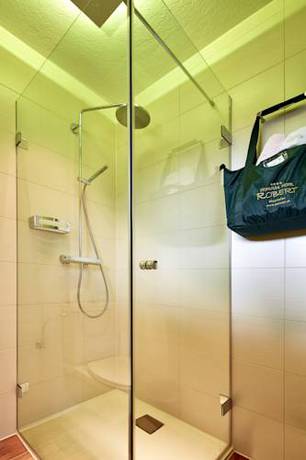 Imagen de la habitación del Hotel Wohlf&uuml;hl-garni Robert. Foto 12