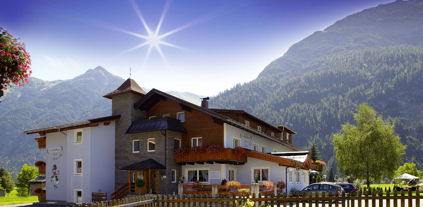 Imagen general del Hotel Wohlfühlhotel Berg Heil. Foto 1