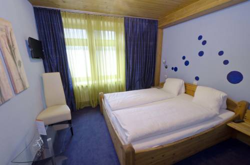 Imagen de la habitación del Hotel Wohlfühlhotel Curuna. Foto 4