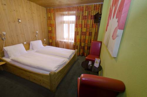 Imagen de la habitación del Hotel Wohlfühlhotel Curuna. Foto 6