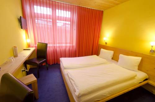 Imagen de la habitación del Hotel Wohlfühlhotel Curuna. Foto 8