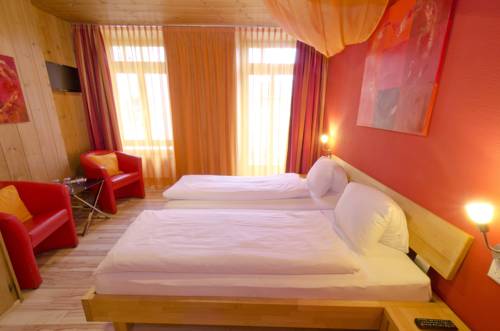 Imagen de la habitación del Hotel Wohlfühlhotel Curuna. Foto 11