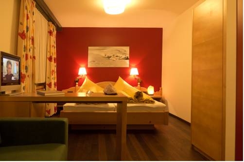 Imagen de la habitación del Hotel Wohlf&uuml;hlhotel Hubertushof. Foto 5