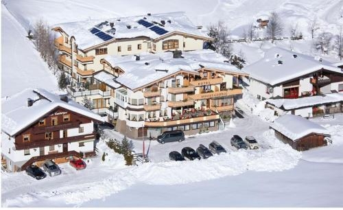 Imagen general del Hotel Wohlf&uuml;hlhotel Innertalerhof. Foto 7