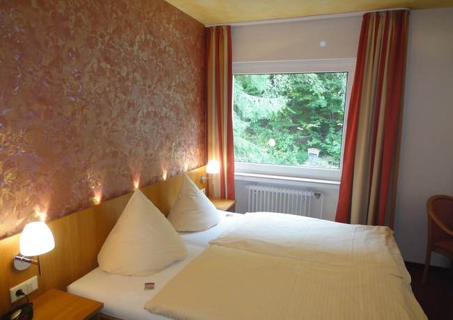 Imagen de la habitación del Hotel Wohlf&uuml;hlhotel Waldcaf&eacute; J&auml;ger. Foto 7