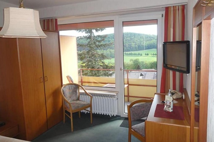 Imagen de la habitación del Hotel Wohlf&uuml;hlhotel Waldcaf&eacute; J&auml;ger. Foto 9