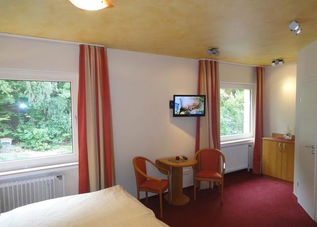 Imagen de la habitación del Hotel Wohlf&uuml;hlhotel Waldcaf&eacute; J&auml;ger. Foto 12