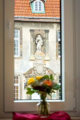 Imagen general del Hotel Wohlf&uuml;hlhotel im Schlosspark. Foto 10