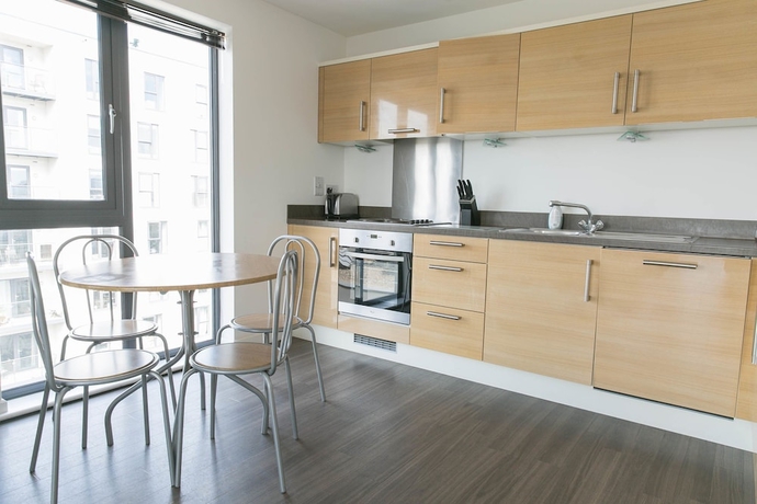 Imagen de la habitación del Hotel Woking - New Central. Foto 8