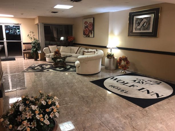 Imagen de los interiores del Hotel Wolf Inn. Foto 16