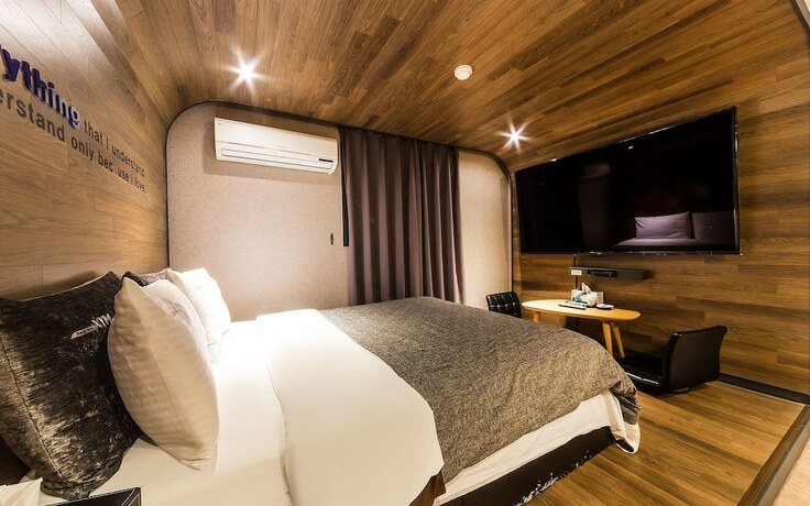 Imagen de la habitación del Hotel Wolgot Design Hotel XYM. Foto 12