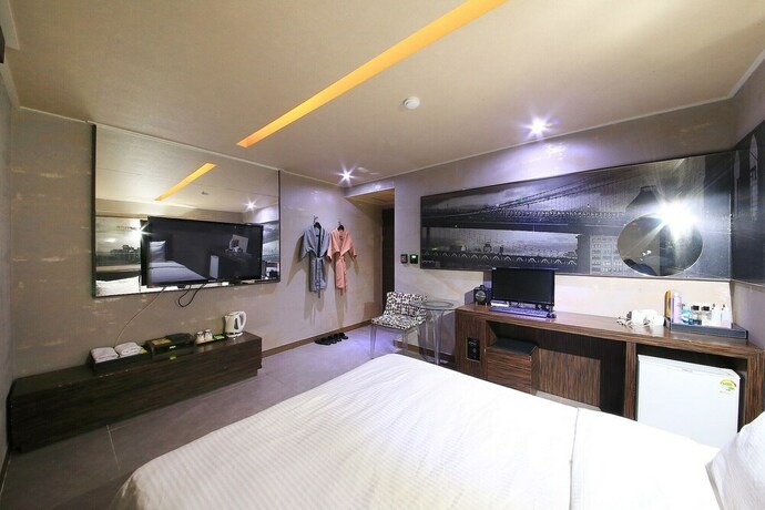 Imagen de la habitación del Hotel Wolgot IMT. Foto 21