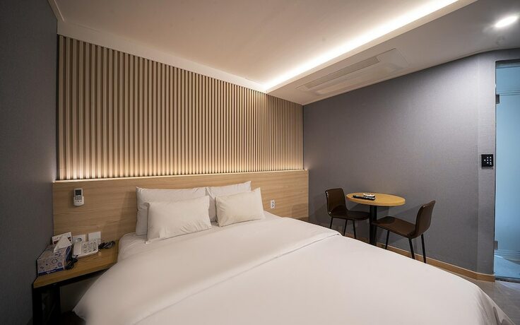 Imagen general del Hotel Wolgot Seven. Foto 6