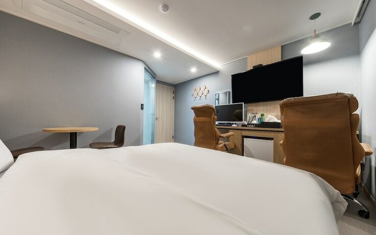 Imagen general del Hotel Wolgot Seven. Foto 8