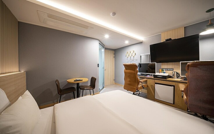 Imagen general del Hotel Wolgot Seven. Foto 9