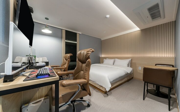 Imagen general del Hotel Wolgot Seven. Foto 11