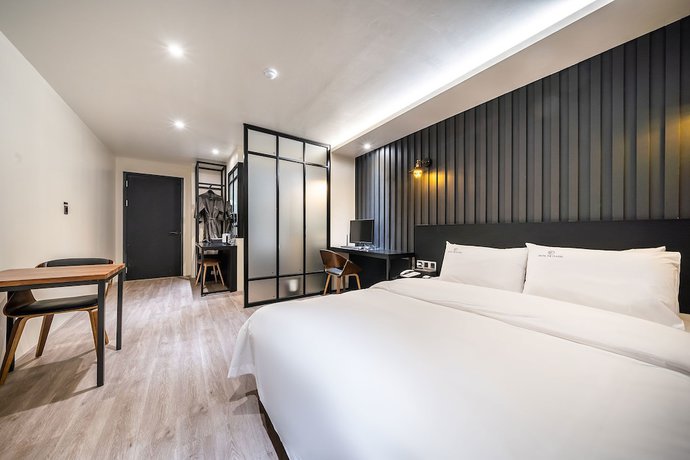 Imagen de la habitación del Hotel Wolgot the Classic. Foto 16