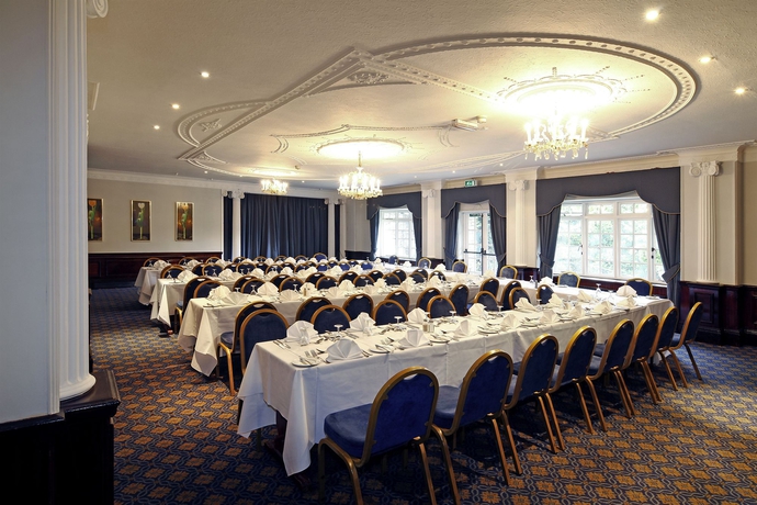 Imagen del bar/restaurante del Hotel Wolverhampton Goldthorn. Foto 3