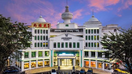 Imagen general del Hotel Wonderful Guangzhou Changlong Guangdi Garden Branch - Free Shuttle Bus to Canton Fair Complex. Foto 3