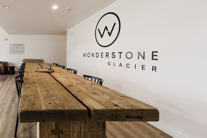 Imagen de los interiores del Hotel Wonderstone at Glacier. Foto 17