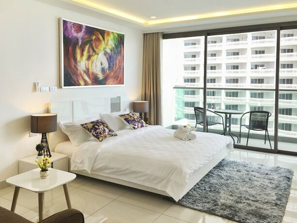 Imagen de la habitación del Hotel Wong Amat Tower. Foto 12