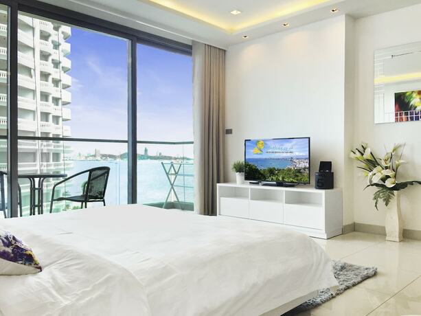 Imagen de la habitación del Hotel Wong Amat Tower. Foto 13