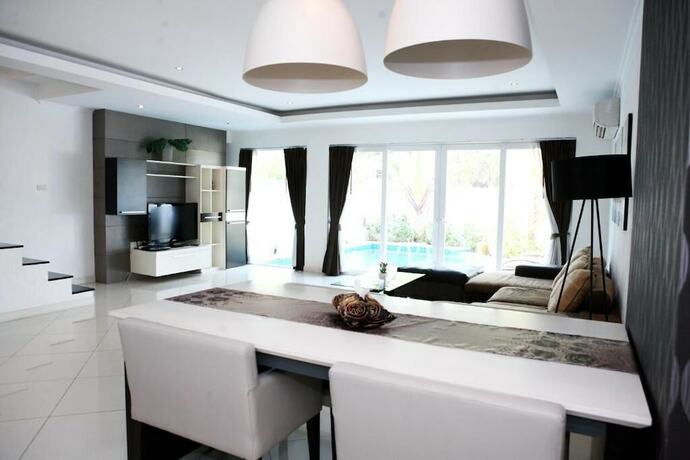 Imagen general del Hotel Wongamat Pool Villas By Pattaya Sunny Rentals. Foto 10