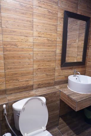 Imagen de la habitación del Hotel Wongsaisiri Srichiangkhan. Foto 13