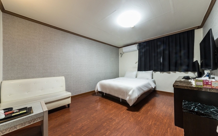 Imagen de la habitación del Hotel Wonju Big Tree. Foto 11