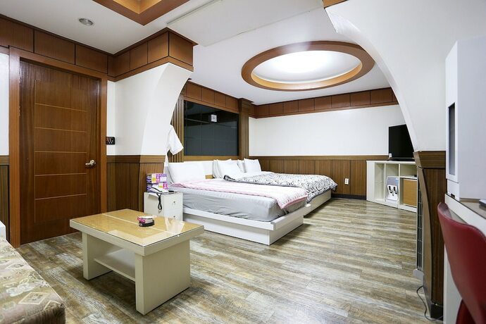 Imagen de la habitación del Hotel Wonju New Rivera. Foto 20