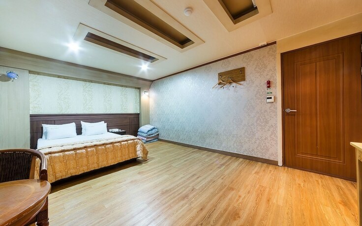 Imagen general del Hotel Wonju New Sky. Foto 4