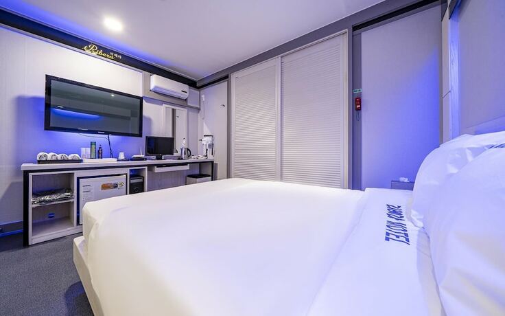 Imagen general del Hotel Wonju Rivera. Foto 4