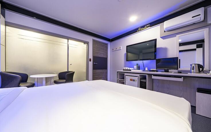 Imagen general del Hotel Wonju Rivera. Foto 12