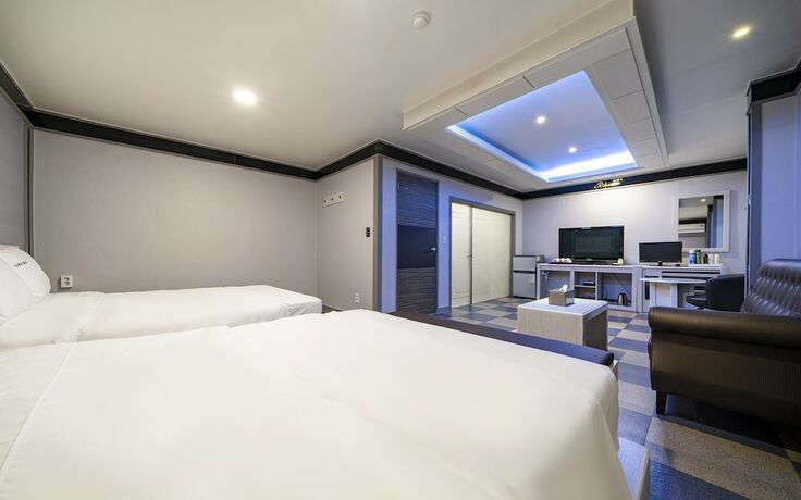 Imagen de la habitación del Hotel Wonju Rivera. Foto 17