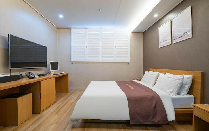 Imagen de la habitación del Hotel Wonju Riverview. Foto 16