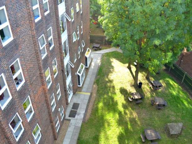 Imagen de los exteriores del Hotel Wood Green Hall - Campus Accommodation. Foto 6