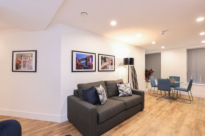 Imagen general del Hotel Wood Street Apartments. Foto 1