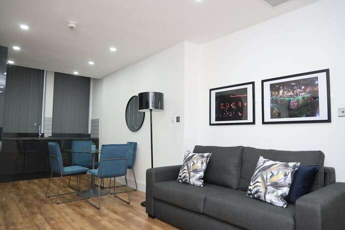 Imagen general del Hotel Wood Street Apartments. Foto 2