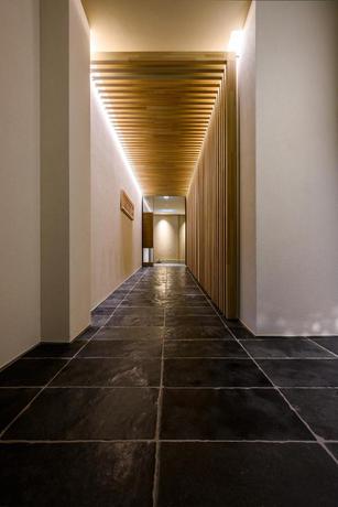 Imagen de los interiores del Hotel Wood Takayama. Foto 9