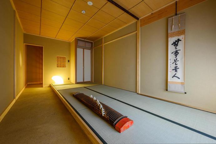 Imagen de los interiores del Hotel Wood Takayama. Foto 11
