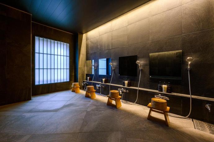 Imagen de los interiores del Hotel Wood Takayama. Foto 12