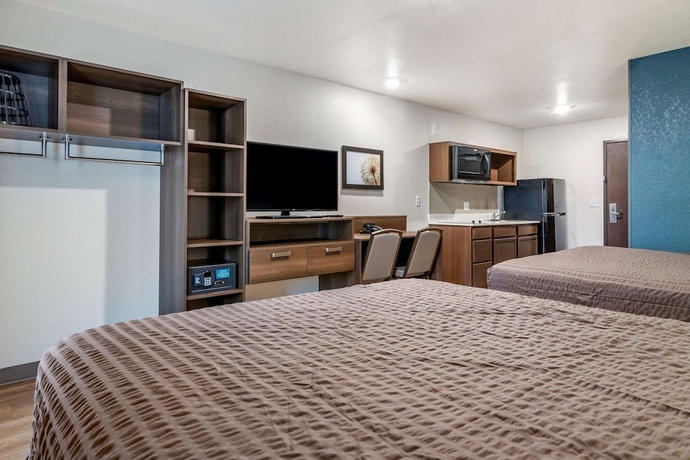 Imagen de la habitación del Hotel WoodSpring Suites Brunswick. Foto 5