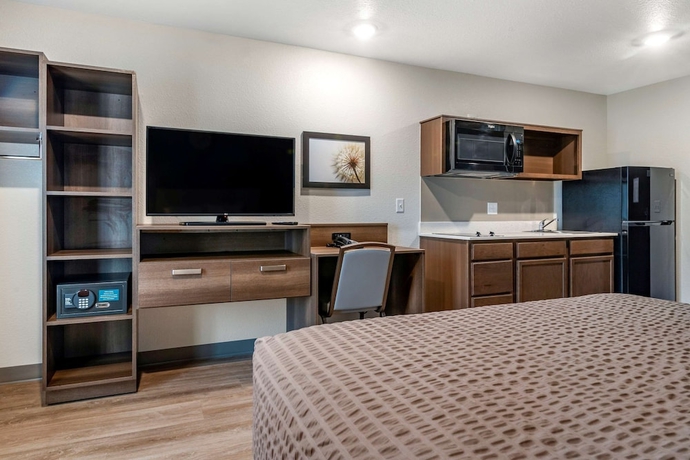 Imagen de la habitación del Hotel WoodSpring Suites Brunswick. Foto 7