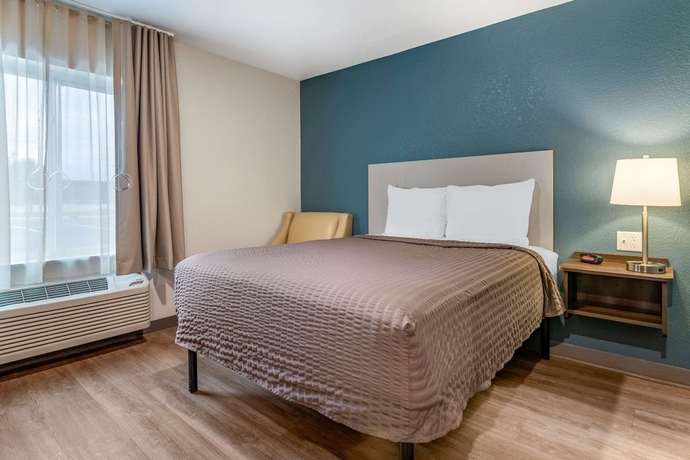 Imagen de la habitación del Hotel WoodSpring Suites Brunswick. Foto 8