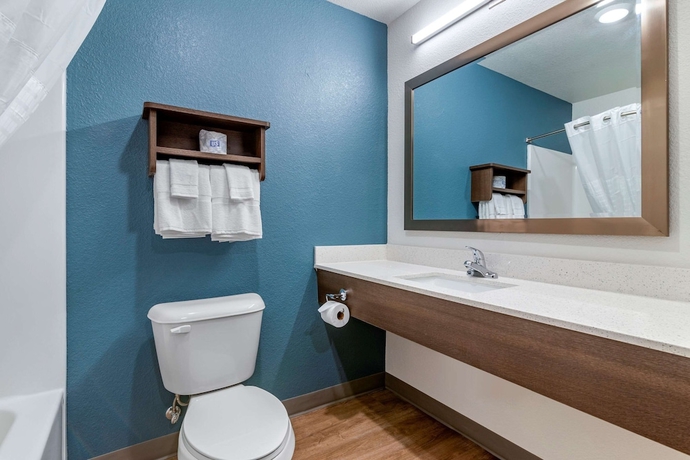 Imagen de la habitación del Hotel WoodSpring Suites Brunswick. Foto 14