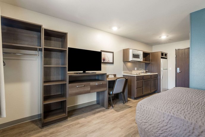 Imagen de la habitación del Hotel WoodSpring Suites Colton. Foto 9